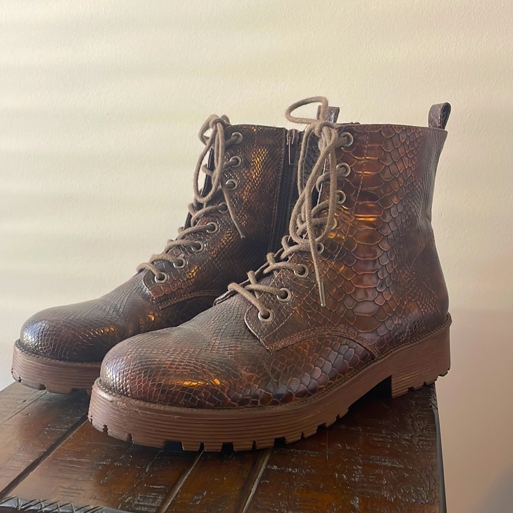 Coconut by Matisse - Combat boots